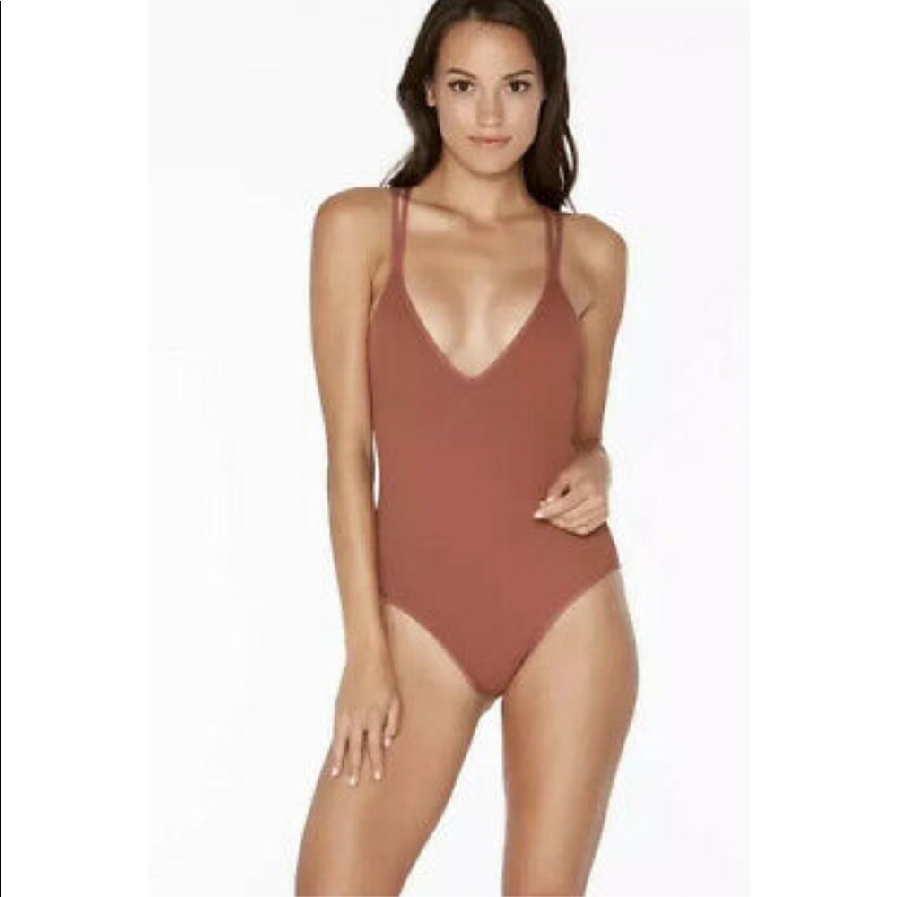 L Space Dakota suit